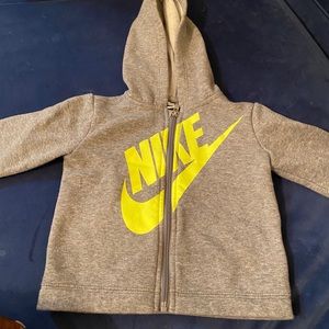Nike boys sweater